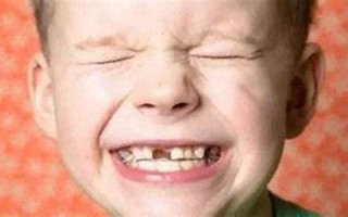 梦到牙齿掉了(梦到牙齿掉了好多是什么预兆)
