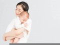 梦见自己生小孩是什么征兆(已婚女人梦见自己生孩子)
